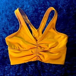 Alo Yoga Wild Thing Bra in BRONZE